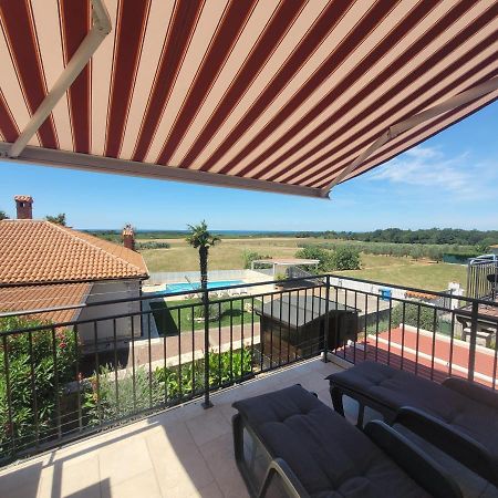 Haus Sunshine Villa Novigrad  Luaran gambar