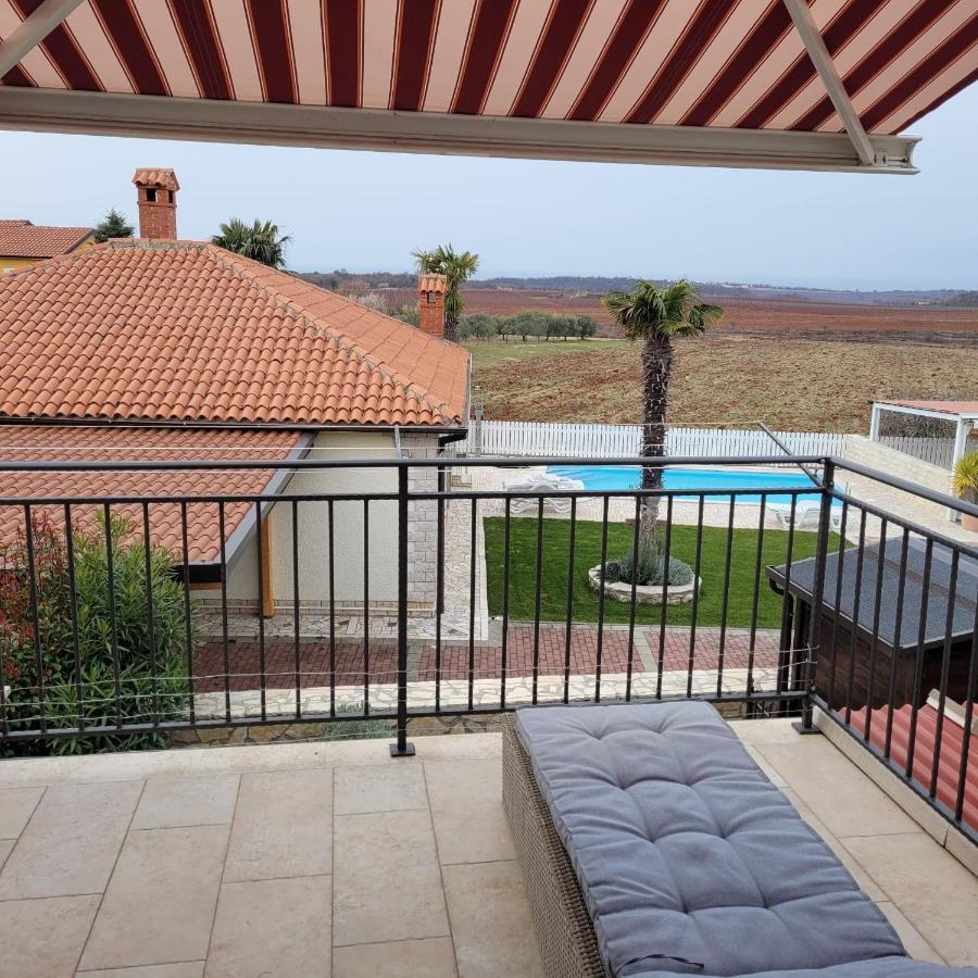 Haus Sunshine Villa Novigrad  Luaran gambar